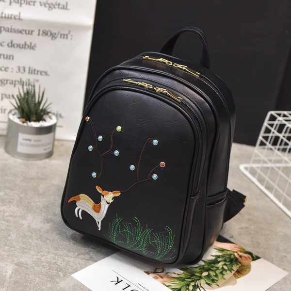 Rucsac elegant de dama cu broderie in trei culori