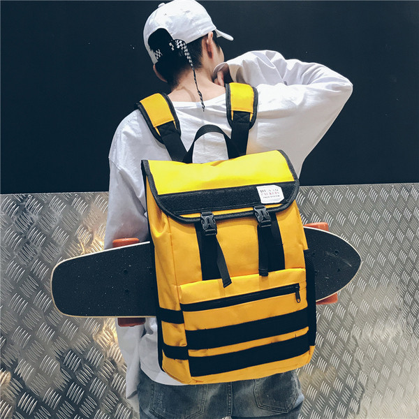 Ανδρικό σακίδιο κατάλληλο για ταξίδια σε διάφορα χρώματα