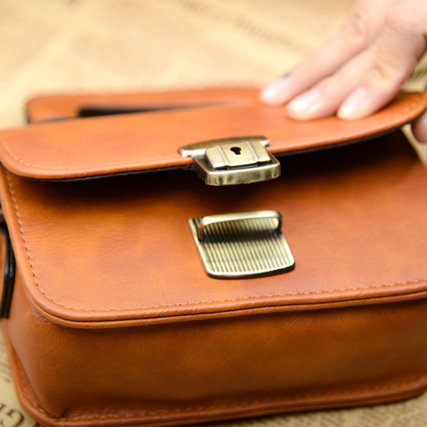 Geanta de dama eleganta din piele ecologica in mai multe culori