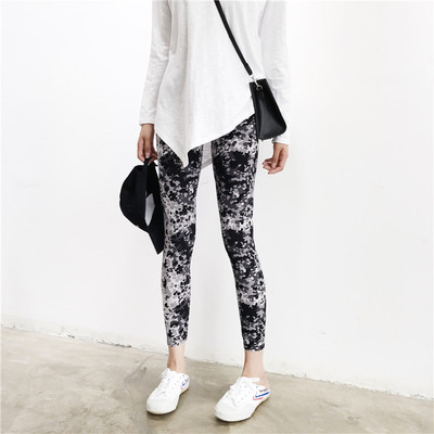 Napi női leggings terepszínű mintával