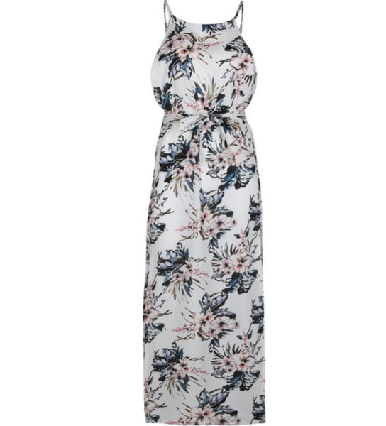 Μακρύ καλοκαιρινό φόρεμα με λαιμόκοψη σε σχήμα λουλουδιού