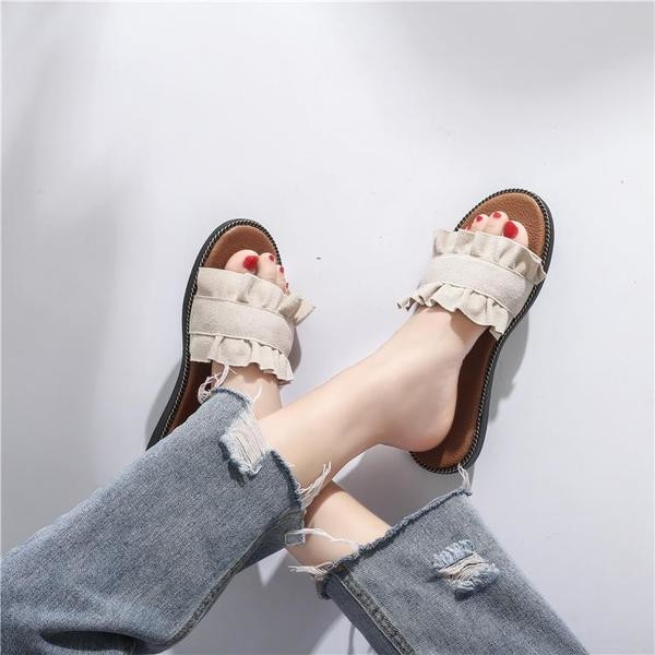 Ежедневни дамски чехли с накъдрени елементи в три цвята - бял, черен и син