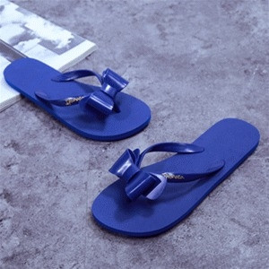 Ежедневни дамски чехли през пръсти в три цвята с декорация панделка 