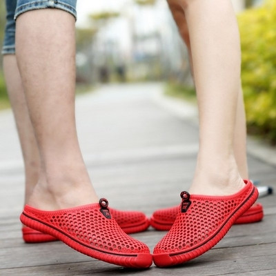 Lezser unisex papucs zárt orrral, több színben