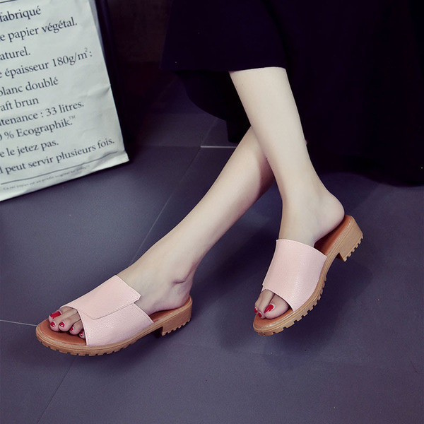 Alkalmi női cipő durva talppal több színben