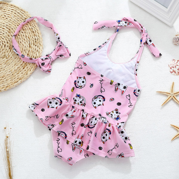 Παιδικό μαγιό για κορίτσια σε ροζ χρώμα με εκτύπωση