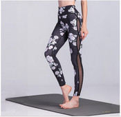 Női sport leggings virágos motívummal