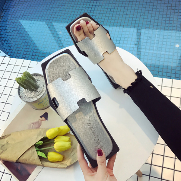 Papuci de dama extravaganti in mai multe culori