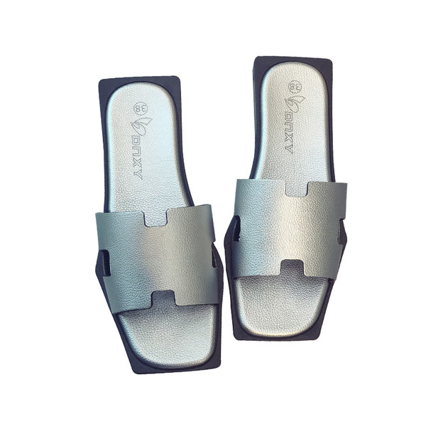 Papuci de dama extravaganti in mai multe culori