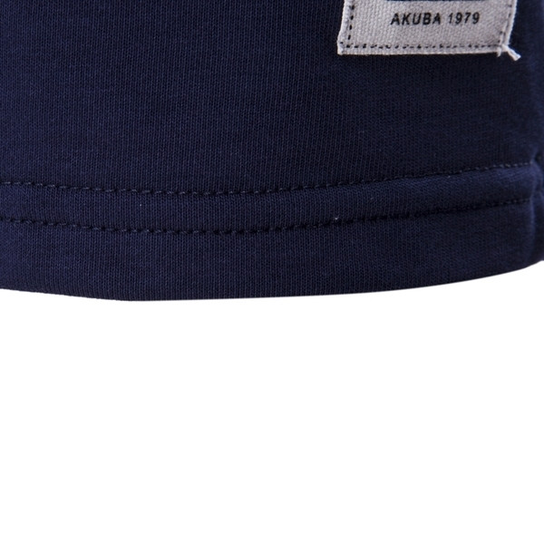 Férfi rövidnadrág több színben, színes csíkokkal