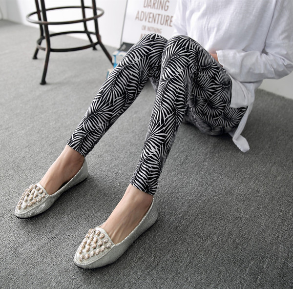 Napi női leggings nyomtatással - többféle modell