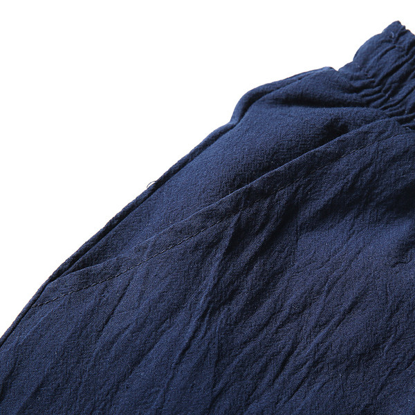 Nyári férfi rövidnadrág több színben, megkötővel és zsebbel