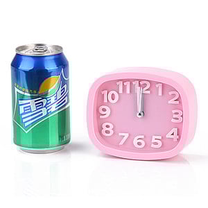 Ceasuri creative pentru casă - multe modele