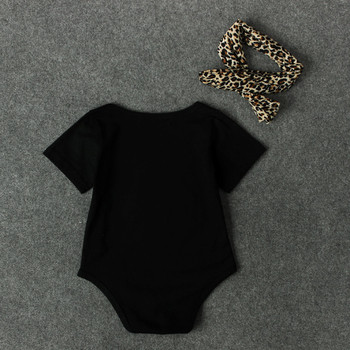 Бебешки стилен комбинезон в черен цвят с къс ръкав и надпис