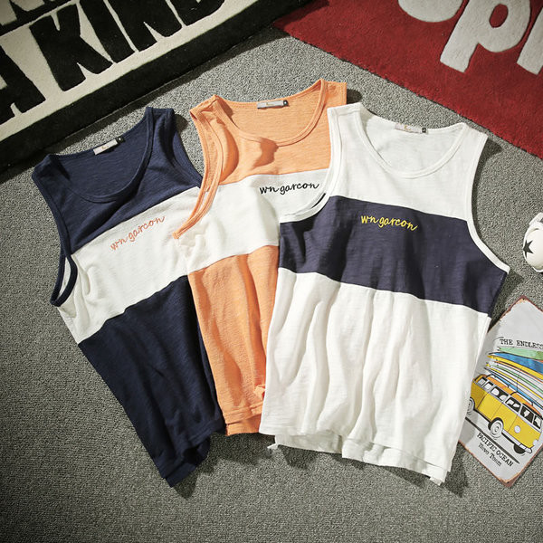 Különböző színekben, feliratos férfi felső