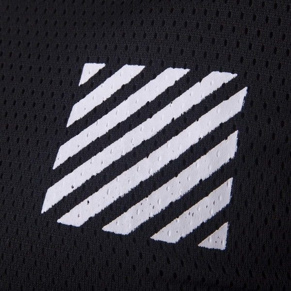 Férfi felső, két színben nyomtatott felirattal