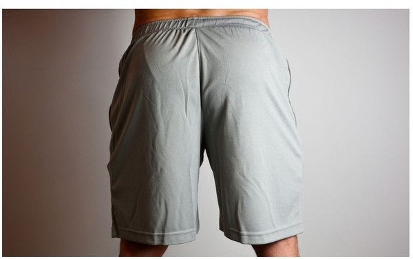 Pantaloni scurți pentru bărbați în mai multe culori cu inscripție