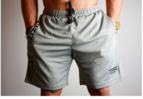 Pantaloni scurți pentru bărbați în mai multe culori cu inscripție