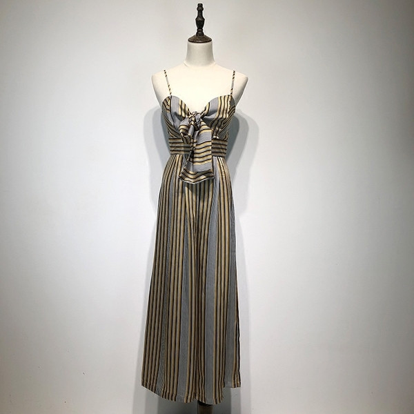 Salopeta de vara de dama eleganta cu bretele subtiri si panglica, in dungi