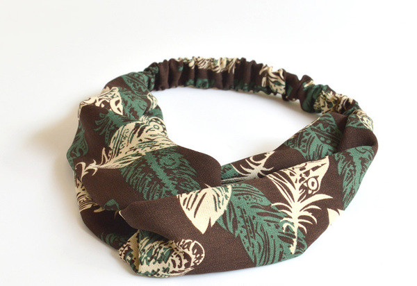 Nyári női hajkiegészítő mintával