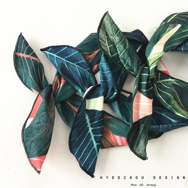 Modern női hajgumi három modellben