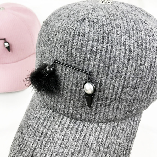 Palarie casual dama cu decor in patru culori