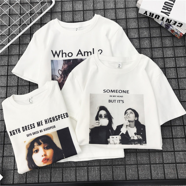 Κομψή γυναικεία μπλούζα με επιγραφή και εφαρμογή - τρία μοντέλα σε λευκό χρώμα