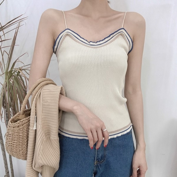 Stílusos női felső, három színben V-nyakkal