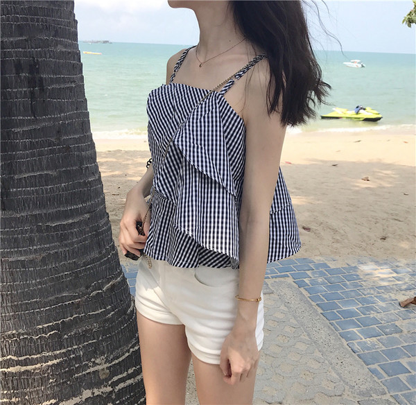 Finom, csíkos női felső