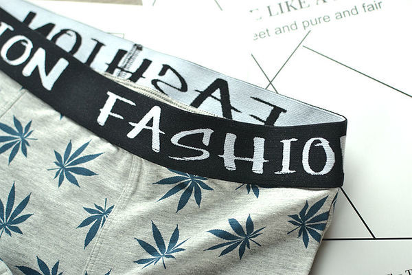 3 részes férfi fehérnemű szett virágos motívumokkal