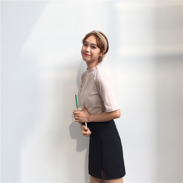 Stílusos letisztult női blúz 3/4 ujjal, több színben