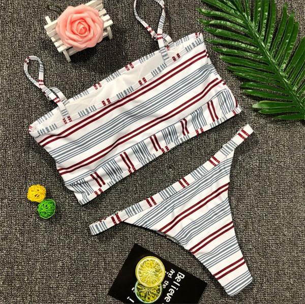 2018-as Modern női fürdőruha kétrészes mintával