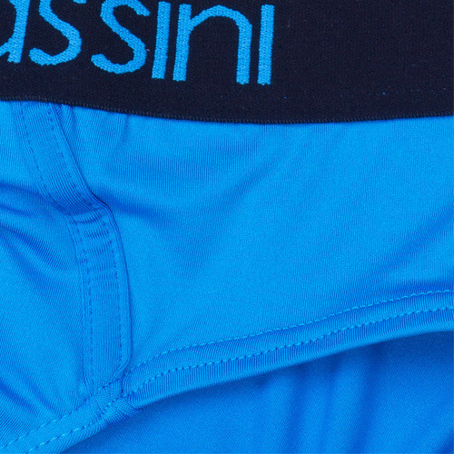 Férfi alsónadrág felirattal