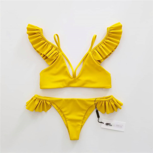 Egyszerű női fürdőruha két részből, két színben, fodrokkal