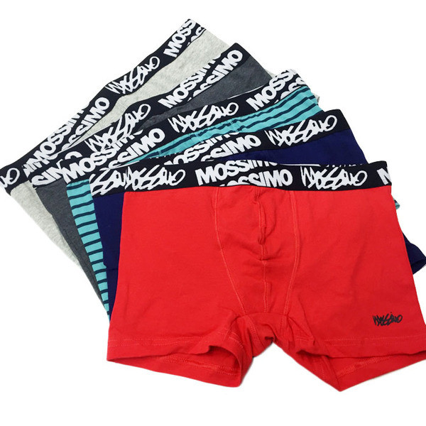 Férfi boxerek különböző színekben, felirattal