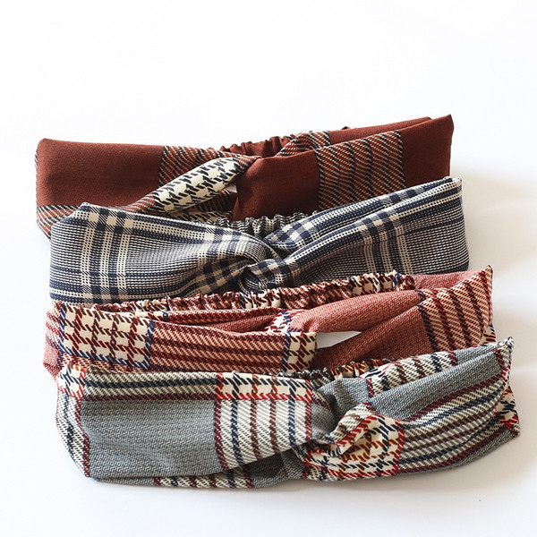 Női kockás hajgumi négy színben