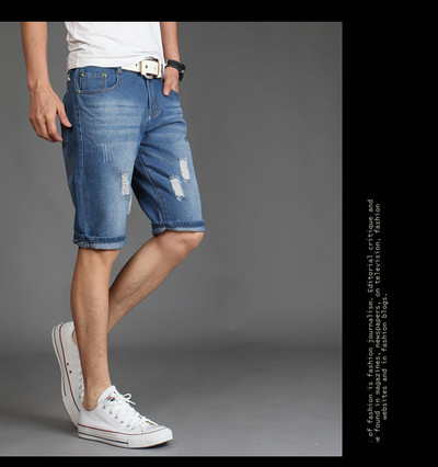 Férfi rövid 3/4-es farmer szakadt motívumokkal, két színben