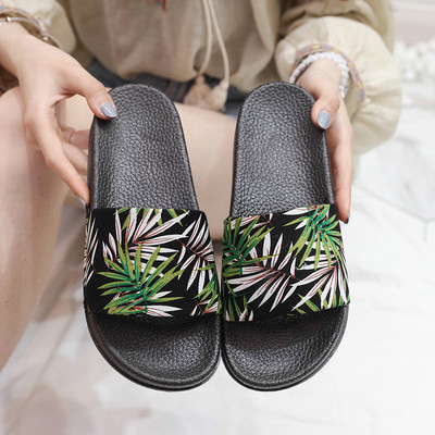 Virágos motívumú női papucs két színben