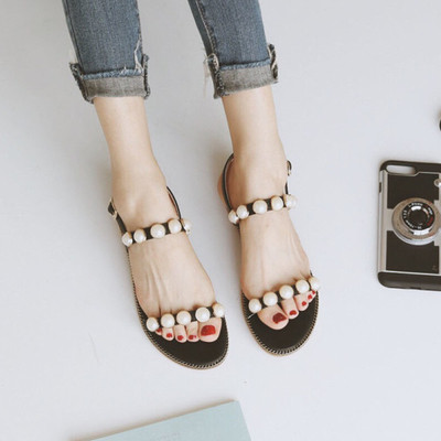 Finom női szandál gyöngy díszítéssel