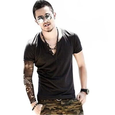 Férfi alkalmi póló több színben V-nyakú gombokkal