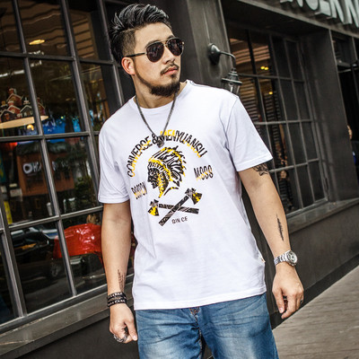 Férfi póló széles modell több színben felirattal