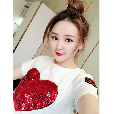 Női póló flitter szívvel