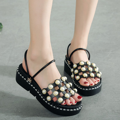 Stílusos női szandál gyöngy díszítéssel - két modell