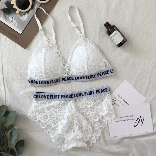 Finom női csipke fehérnemű fehér és fekete színben