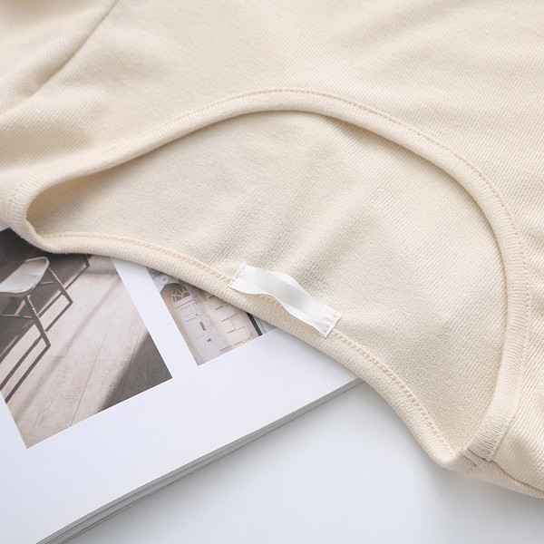 Női alkalmi póló különböző színekben