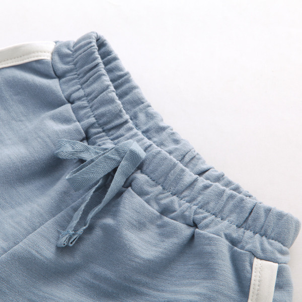 Παιδικά σορτς unisex σε διάφορα χρώματα