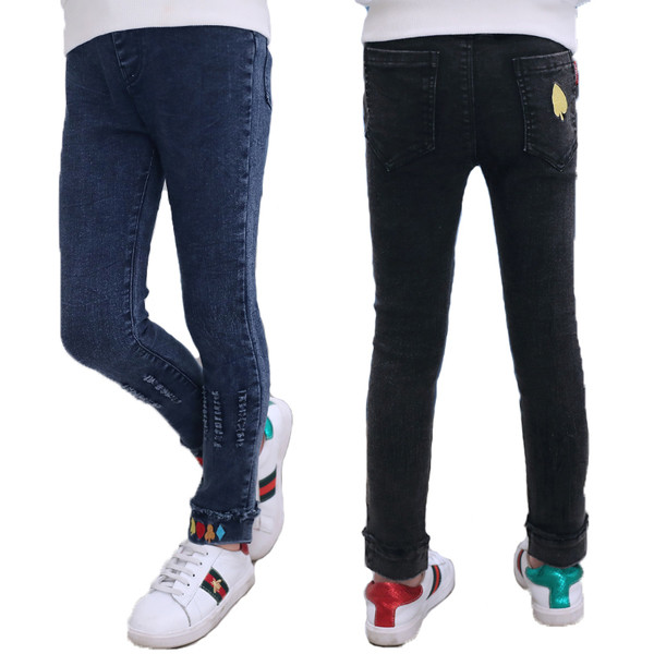 Farmer lány modell Slim fekete és kék színben