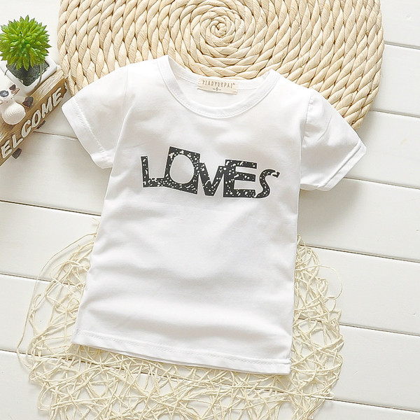 Lányoknak és fiúknak megfelelő gyerek póló, különböző színű felirattal