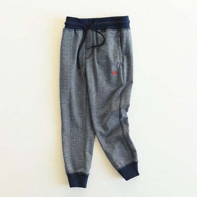 Gyerek tréningruha fiúknak három színben