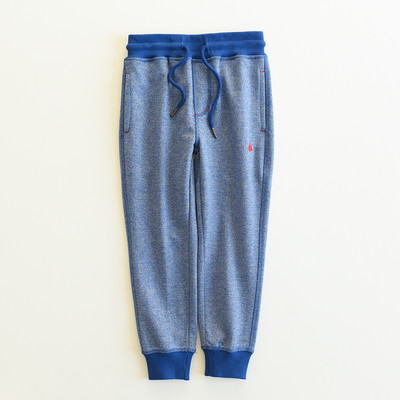 Gyerek tréningruha fiúknak három színben